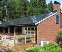 Haus mit Solardach in Schweden