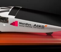 Im Bild das Solarauto von Nordlys NTNU mit Aiko-Solarzellen, das an der World Solar Challenge teilnimmt.