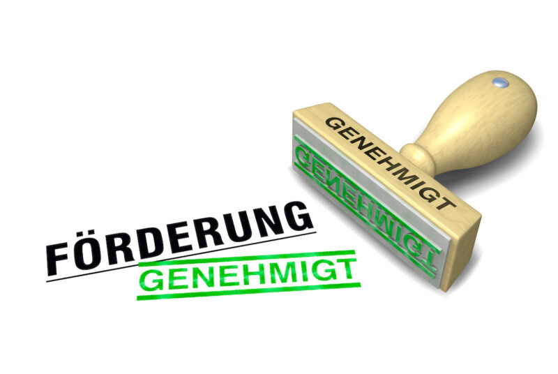 Ein Stempel: Förderung genehmigt