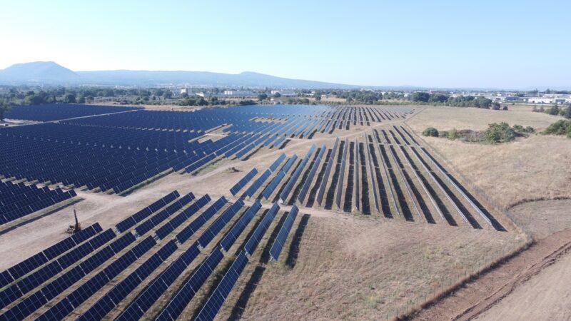 Im Bild ein Photovoltaik-Solarpark, der Kimberly-Clark virtuell mit Solarstrom versorgt.