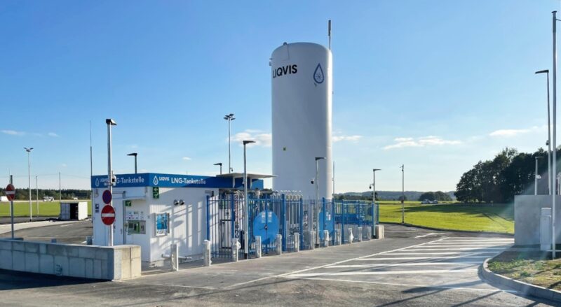 Im Bild eine LNG-Tankstelle von Liqvis, Envitec Biogas hat das Unternehmen übernommen.