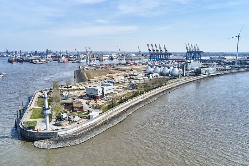Luftbild des Klärwerks Hamburg an der Elbe