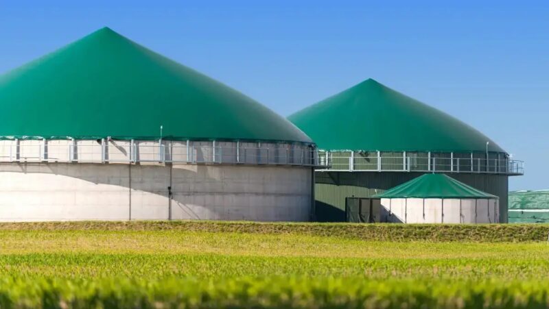 Im Bild eine Biogasanlage, der Biomethanhändler Landwärme befindet sich im Eigenverwaltungsverfahren.