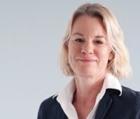 Im Bild Tanja Schumann, CFO von Lichtblick, stellt die Jahresbilanz des Unternehmens vor.