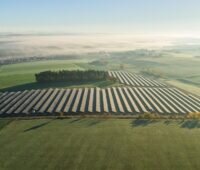 Im Bild der Photovoltaik-Solarpark Altenschwand der Solarstorm für Wunsiedel liefert.