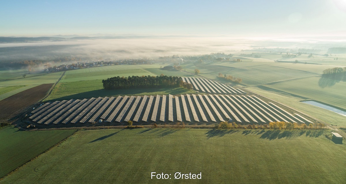 Im Bild der Photovoltaik-Solarpark Altenschwand der Solarstorm für Wunsiedel liefert.