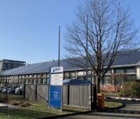 Photovoltaik-Contracting Anlage auf dem Dach eines Gebäudes der Bundesanstalt für Immobilienaufgaben in Karlsruhe.