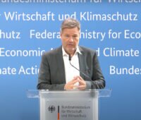 Robert Habeck bei Pressekonferenz zum Impulspapier für eine Wachstumsagenda.