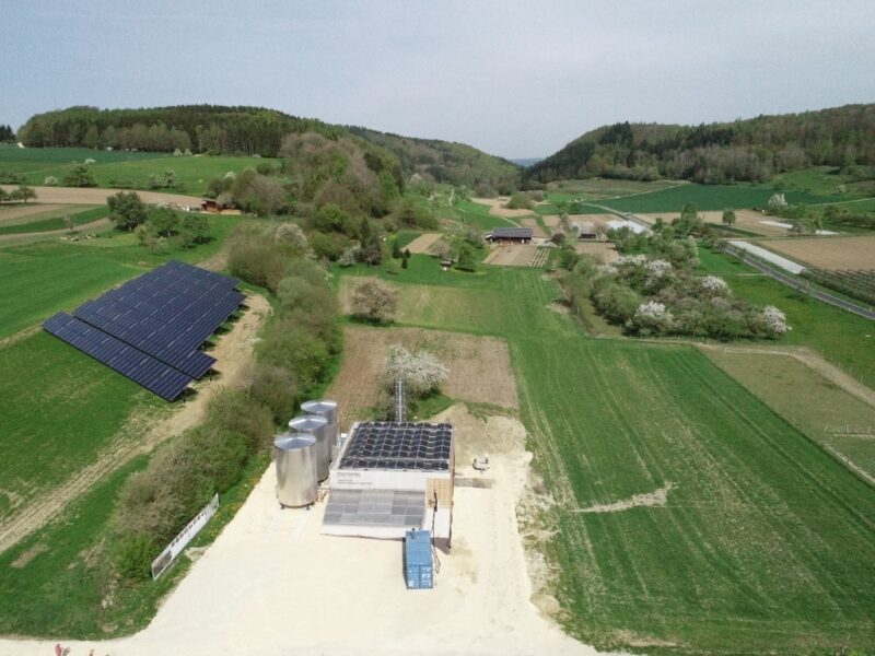 Breitenholz: Bioenergiedorf mit Solarthermie-Heizwerk ...