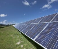 Photovoltaik-Freiflächenanlage: Die Beteiligung von Kommunen an Solarparks ist nun möglich